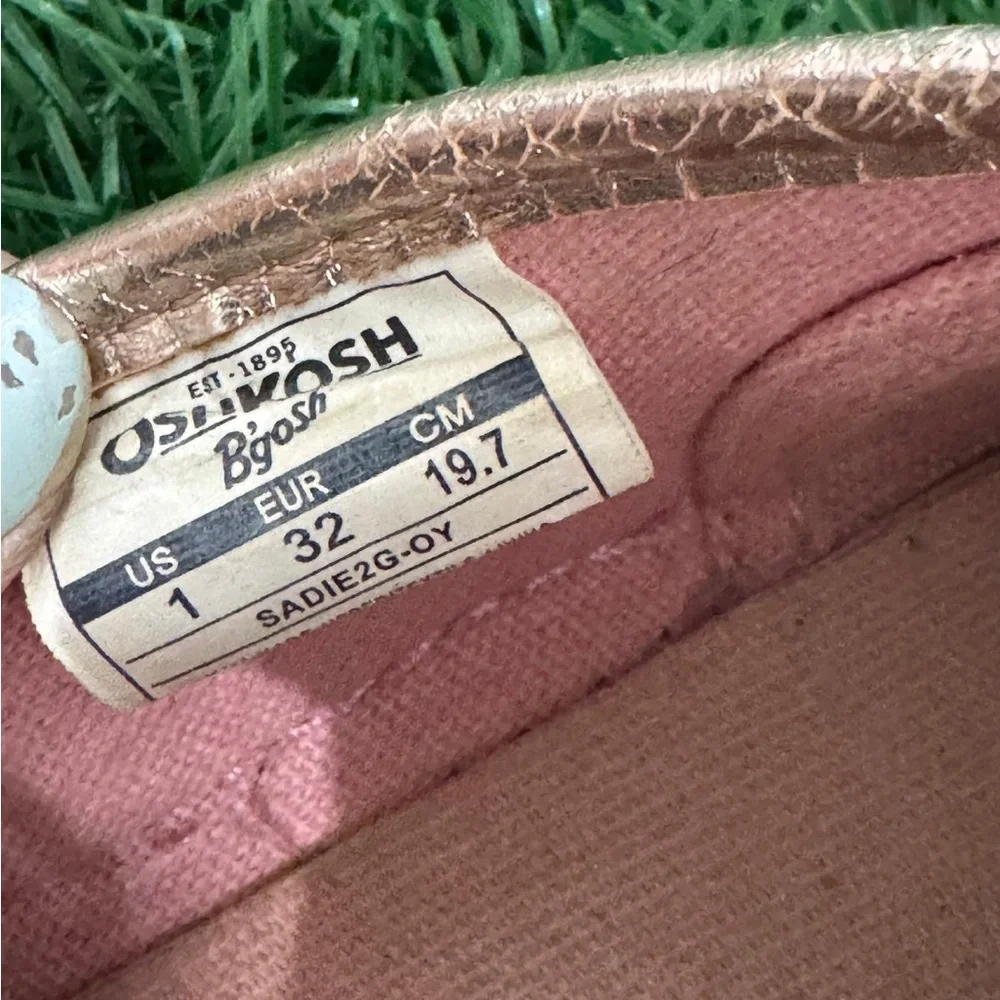 Gold Slip-On‎ Espadrille Shoes Size 1